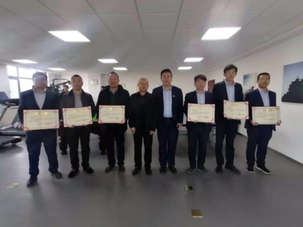 开云集团官网开云集团官网首页-开云(中国)
团委举办球类联谊比赛(图2)