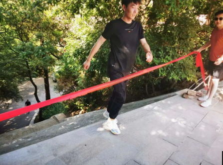 助力文旅市场 展示产投风采——开云集团官网开云集团官网首页-开云(中国)
组织开展员工登山比赛活动(图9)